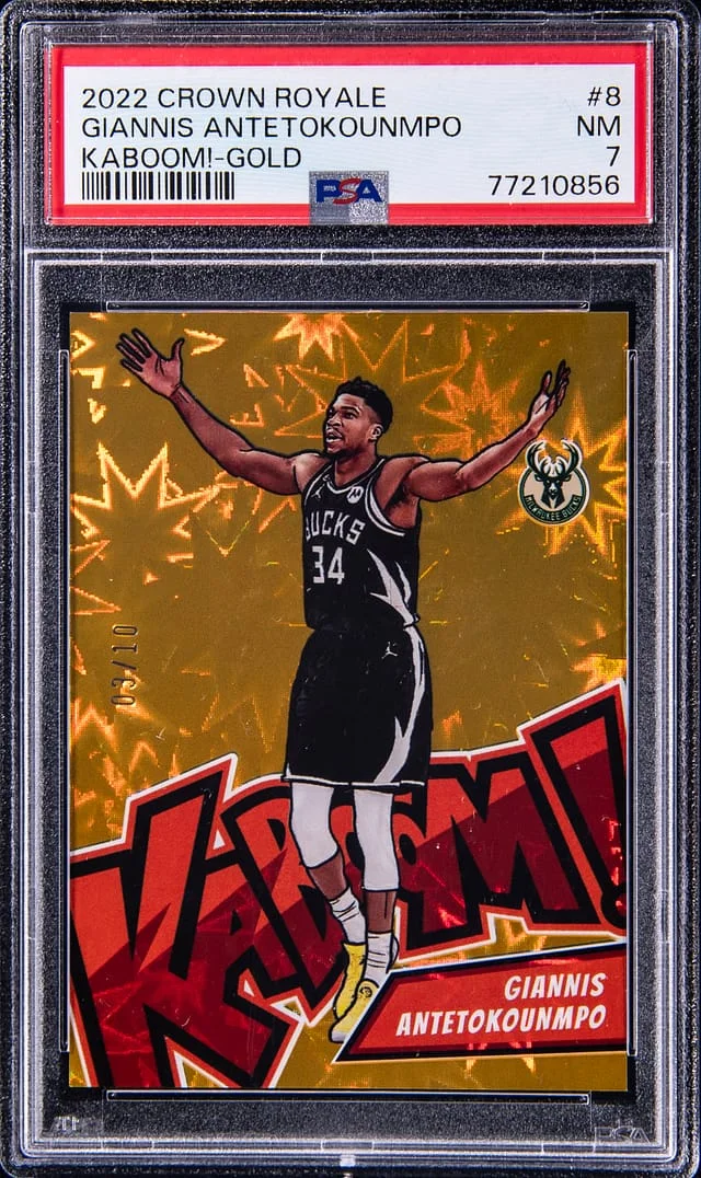 2022-23 Panini Crown Royale Giannis Antetokounmpo Kaboom! Gold #8 card image
