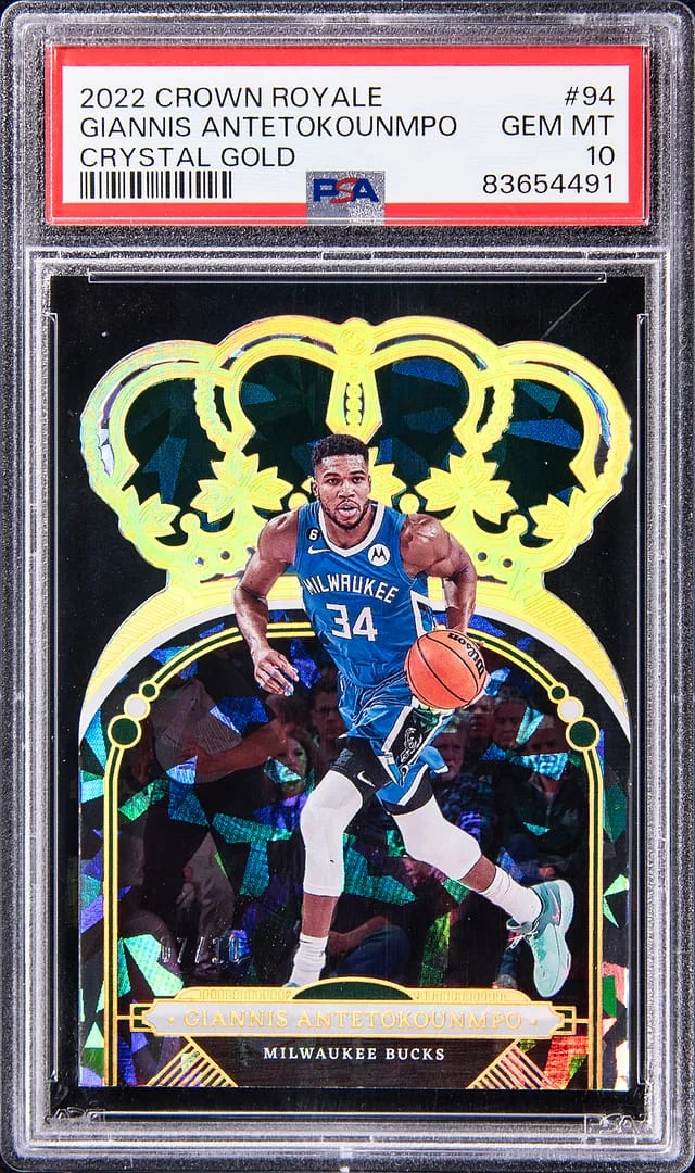 2022-23 Panini Crown Royale Giannis Antetokounmpo Crystal Gold #94 card image