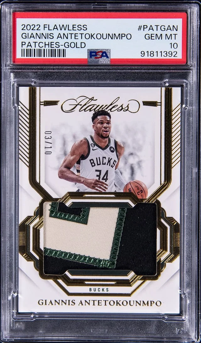 2022-23 Panini Flawless Giannis Antetokounmpo Patch Gold #PAT-GAN card image