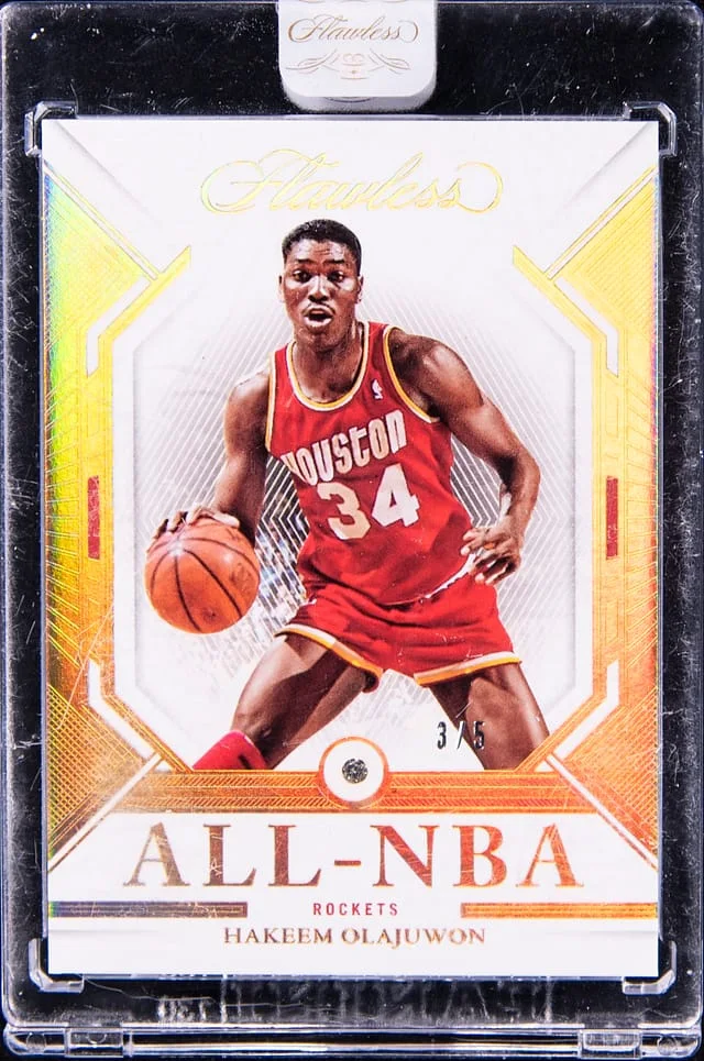 2022-23 Panini Flawless Hakeem Olajuwon Diamond Gold #200 card image