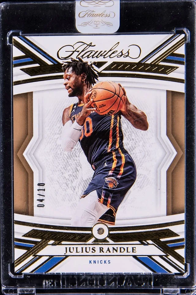 2022-23 Panini Flawless Julius Randle Diamond Diamond Gold #34 card image