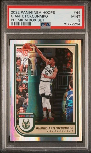 2022-23 Panini Giannis Antetokounmpo NBA Hoops Premium Box Set #44 card image