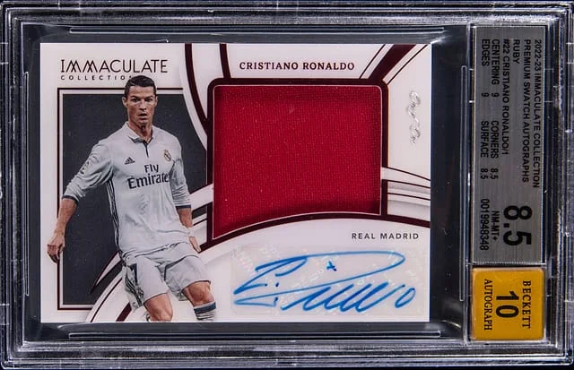 2022-23 Panini Immaculate Collection Cristiano Ronaldo Premium Swatch Autographs Ruby #PA-CR7 card image