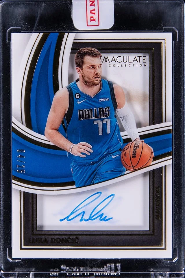 2022-23 Panini Immaculate Collection Luka Doncic Shadowbox Signatures #SBS-LUD card image
