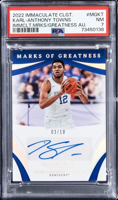 2022-23 Panini Immaculate Karl-Anthony Towns Collegiate Immaculate Marks Of Greatness Autographs #MG-KT card image