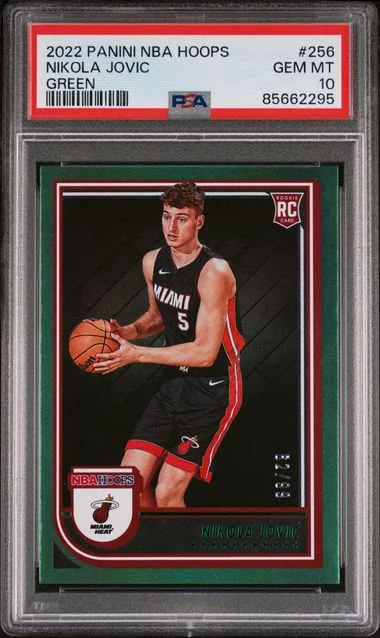 2022-23 Panini Nikola Jovic NBA Hoops Green #256 card image
