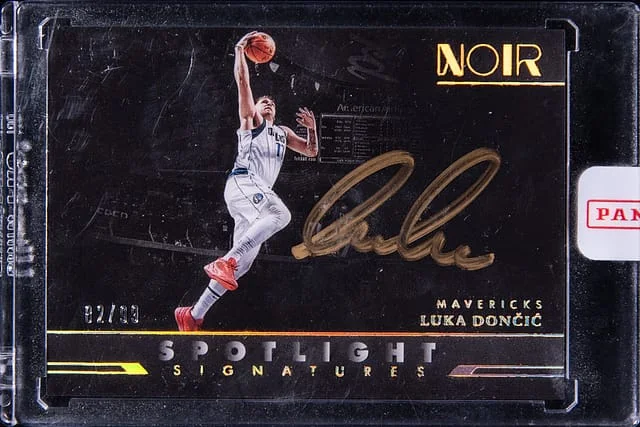 2022-23 Panini Noir Luka Doncic Spotlight Signatures Horizontal #SSH-LUD card image