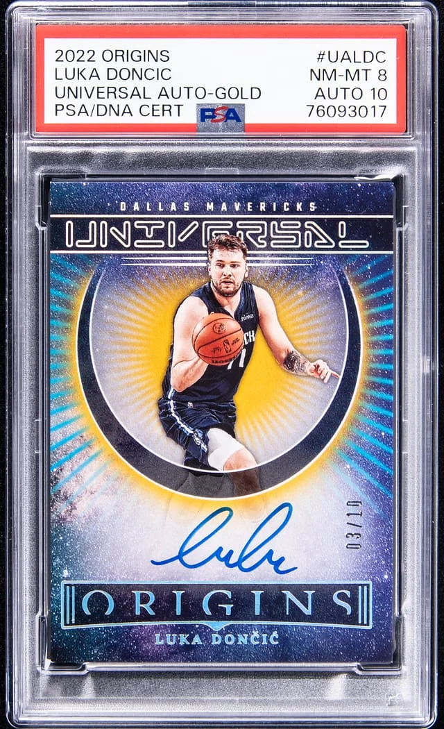 2022-23 Panini Origins Luka Doncic Universal Autographs Gold #UALDC card image