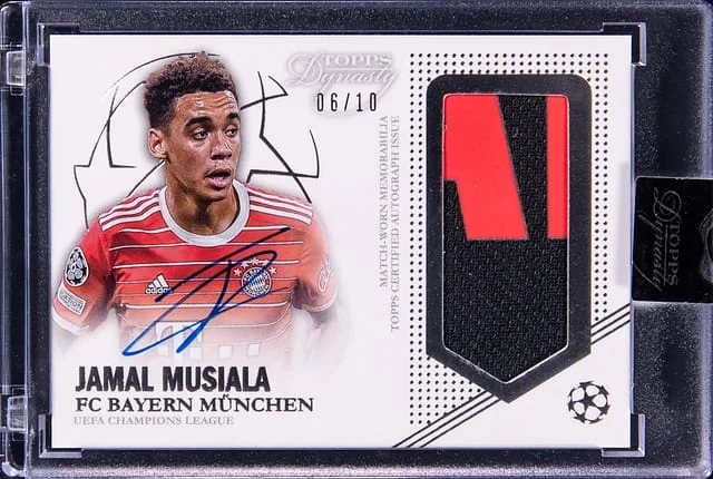 2022-23 Topps Dynasty Jamal Musiala UEFA Champions League Autograph Patch #AP-JM4 card image