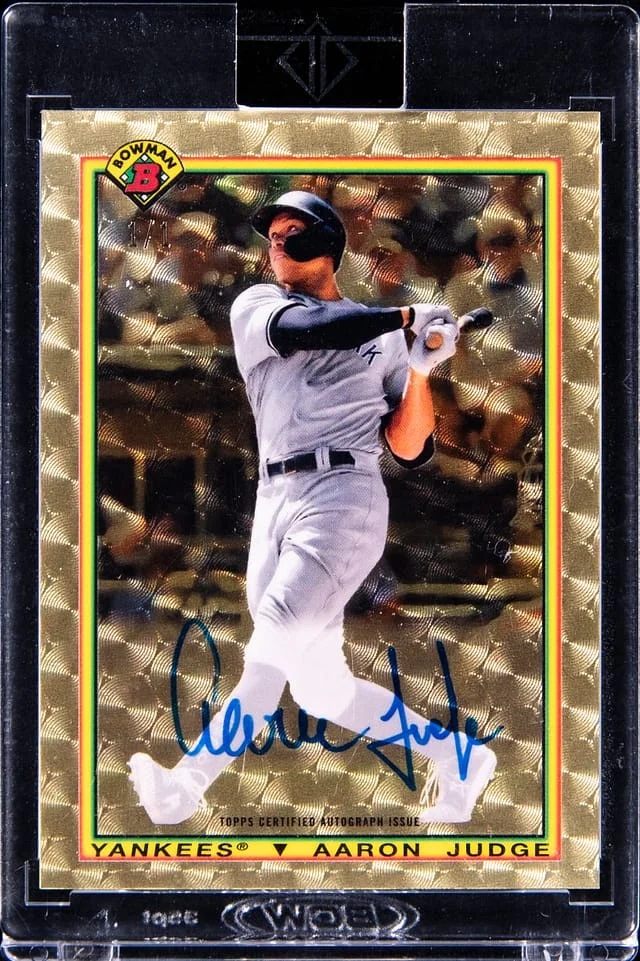 2022 Bowman Aaron Judge Transcendent '90 Bowman SuperFractor Image Variations Autograph #90SV-AJ card image