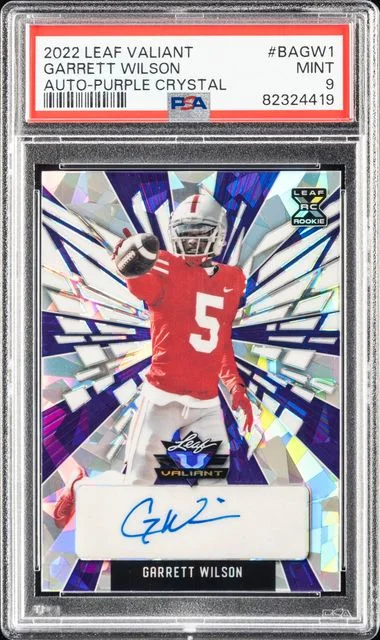 2022 Leaf Garrett Wilson Valiant Autographs Purple Crystal #NAGW1 card image