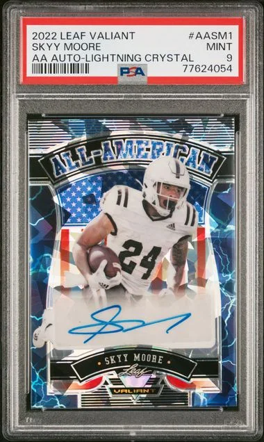 2022 Leaf Skyy Moore Valiant All-American Autographs Lightning Crystal #Aasm1 card image