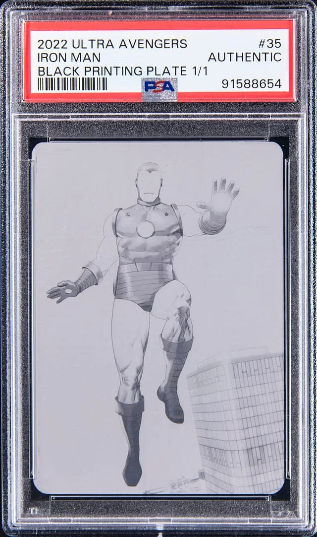 2022 Marvel Fleer Ultra Avengers Black Printing Plate Iron Man #35 card image