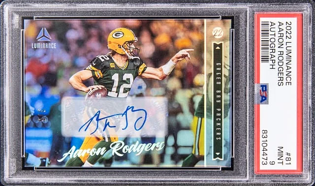 2022 Panini Aaron Rodgers Luminance Autograph #81 card image