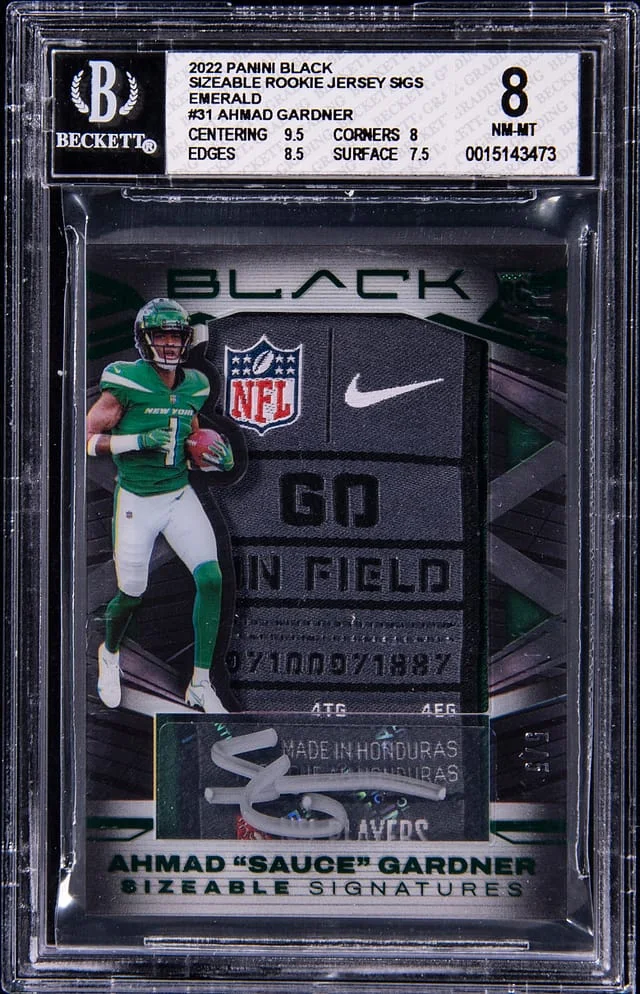 2022 Panini Black Ahmad Sauce Gardner Sizeable Jersey Signatures Emerald #31 card image