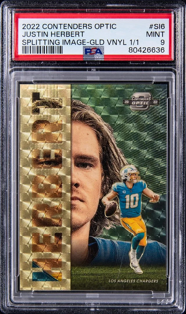2022 Panini Contenders Optic Justin Herbert Splitting Image Gold Vinyl #SI-6 card image