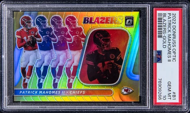 2022 Panini Donruss Optic Patrick Mahomes II Blazers Gold Prizm #B-1 card image