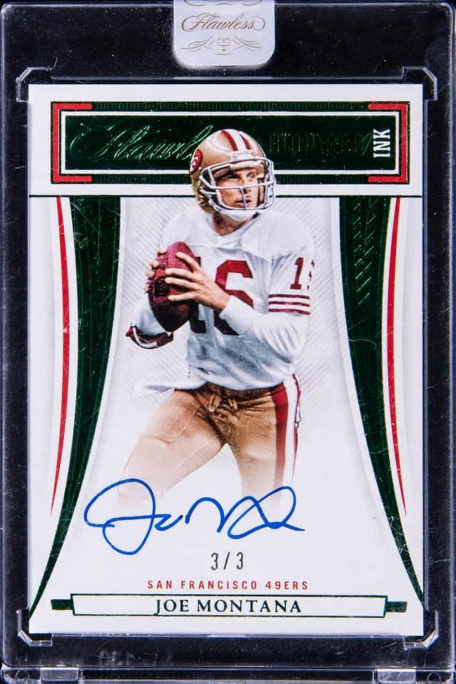 2022 Panini Flawless Joe Montana Honored Ink Emerald #HI-JM card image