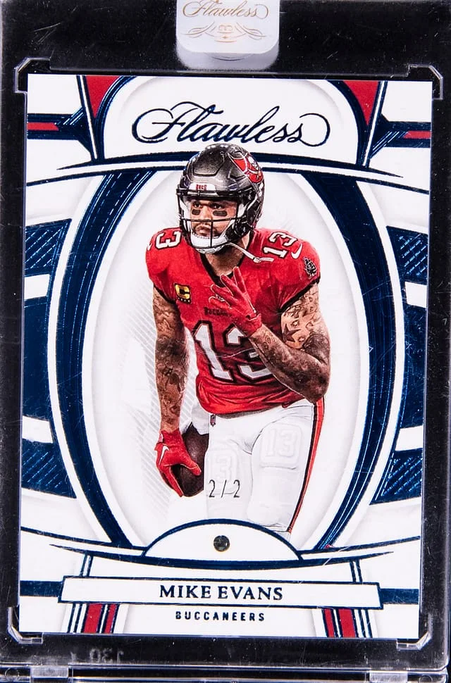 2022 Panini Flawless Mike Evans Sapphire #66 card image