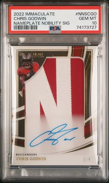 2022 Panini Immaculate Collection Chris Godwin Nameplate Nobility Signatures #NNSCGO card image
