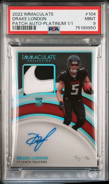 2022 Panini Immaculate Collection Drake London Patch Autograph (RPA) #104 card image