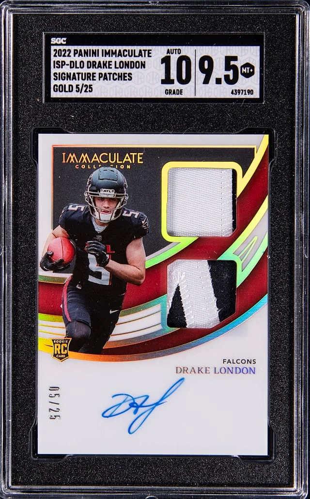 2022 Panini Immaculate Collection Drake London Signature Patches Gold #ISP-DLO card image