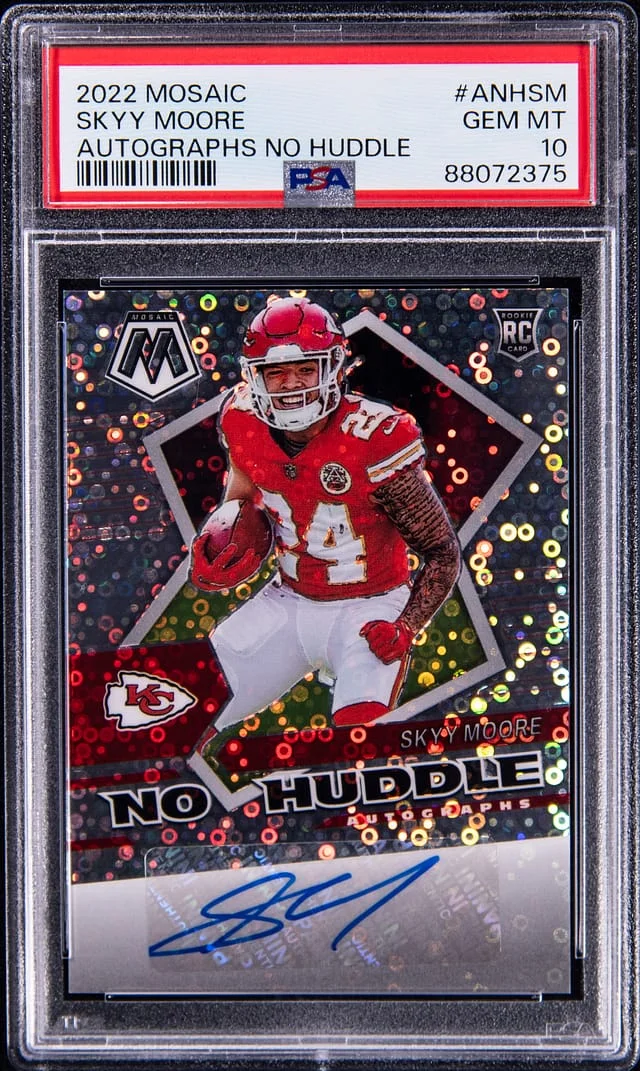 2022 Panini Mosaic Skyy Moore Autographs No Huddle #ANHSM card image