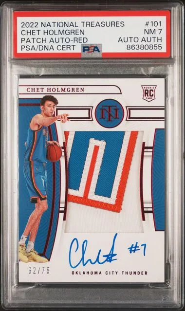 2022 Panini National Treasures Chet Holmgren Patch Autograph-Red #101 card image