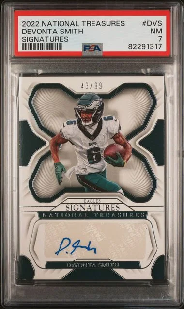 2022 Panini National Treasures DeVonta Smith Signatures #SIG-DVS card image