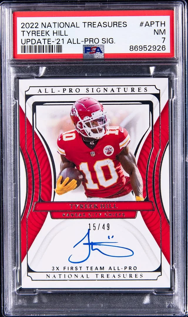 2022 Panini National Treasures Tyreek Hill Update '21 All-Pro Signatures #APTH card image
