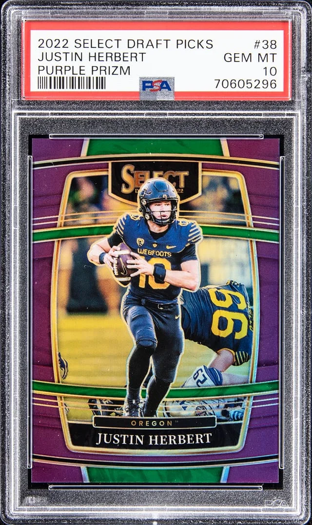 2022 Panini Select Draft Picks Justin Herbert Dragon Scale Prizm #38 card image