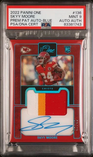 2022 Panini Skyy Moore One Premium Patch Autograph-Blue #136 card image