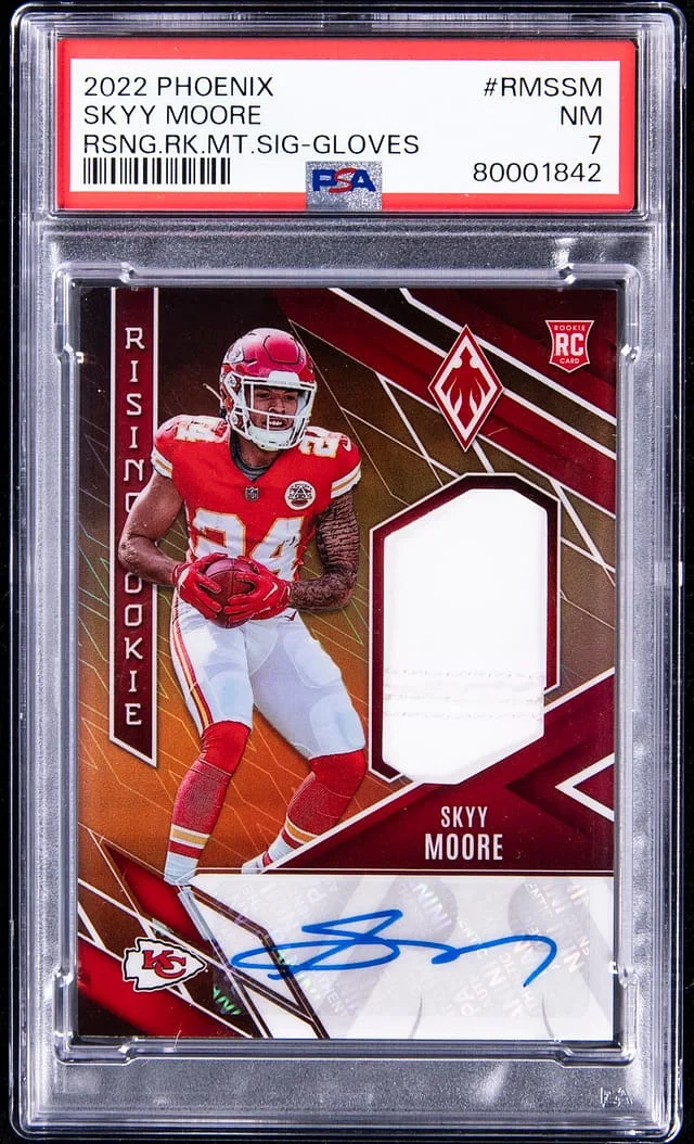2022 Panini Skyy Moore Phoenix Rising Material Signature Gloves #RMS-SM card image