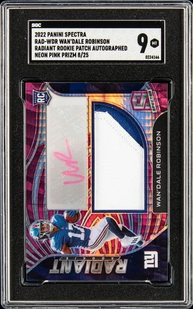 2022 Panini Spectra Wan'Dale Robinson Radiant Patch Autographed Neon Pink Prizm #RDA-WDR card image