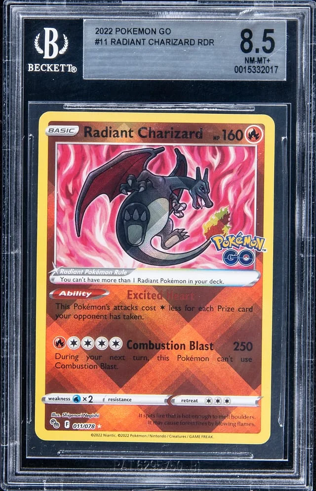 2022 Pokemon GO Rare Holofoil Radiant Charizard #11 card image