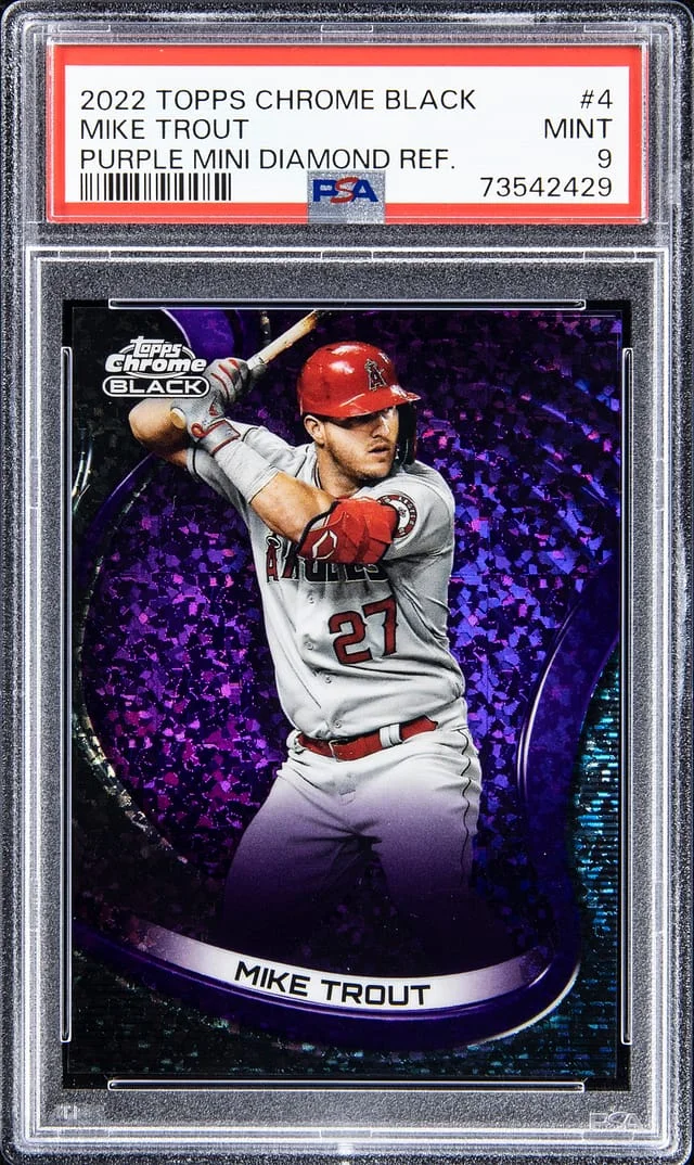 2022 Topps Chrome Black Mike Trout Green Atomic Refractor #4 card image