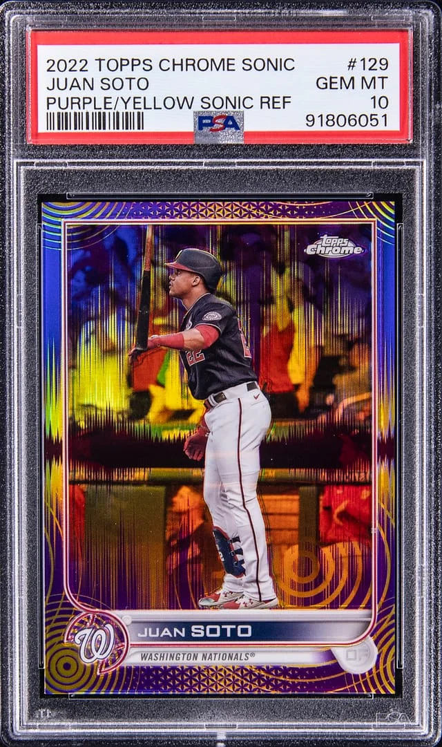 2022 Topps Chrome Sonic Juan Soto Purple/Yellow Sonic Refractor #129 card image