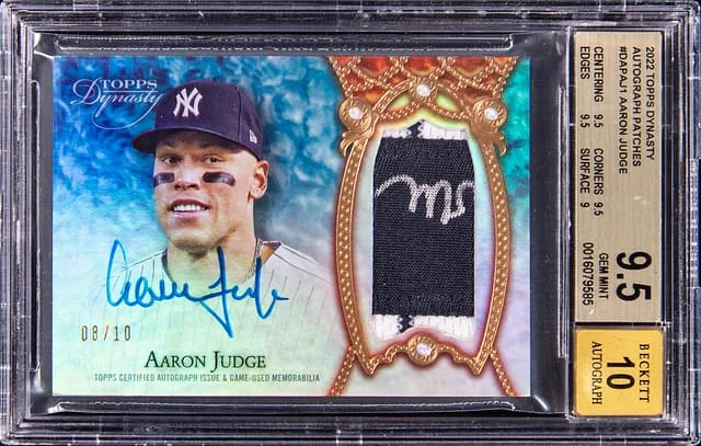 2022 Topps Dynasty Aaron Judge Autograph Patches #DAP-AJ1 card image