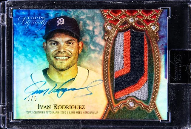 2022 Topps Dynasty Ivan Rodriguez Autograph Patch #DAP-IR2 card image