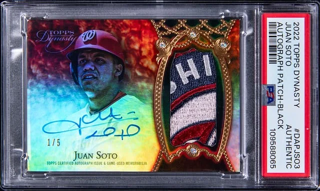 2022 Topps Dynasty Juan Soto Autograph Patch Black #DAP-JS03 card image