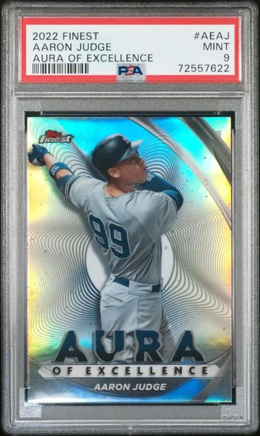 2022 Topps Finest Aaron Judge Aura Of Excellence #AE-AJ card image