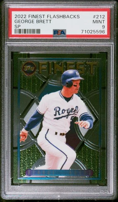 2022 Topps Finest George Brett Flashbacks SP #212 card image