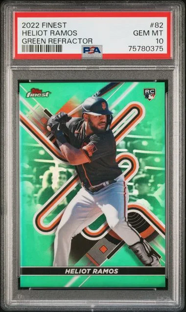 2022 Topps Finest Heliot Ramos Green Refractor #82 card image