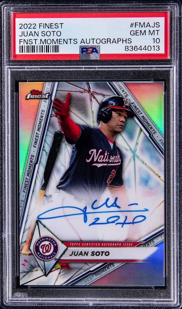 2022 Topps Finest Juan Soto Moments Autograph #FMAJS card image