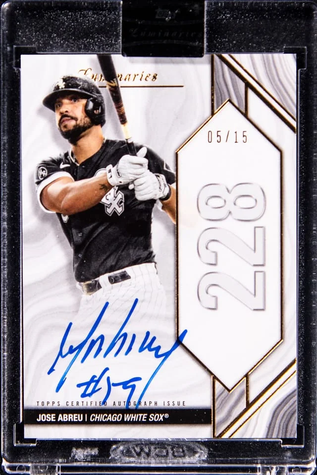 2022 Topps Jose Abreu Luminaries Home Run Kings Autographs #HRK-JA card image