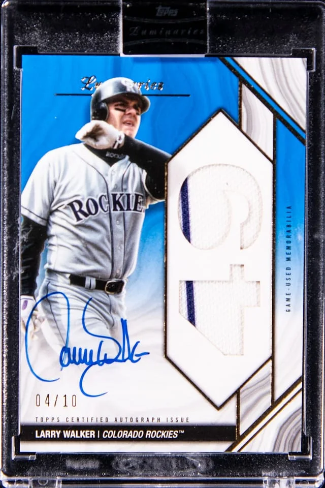 2022 Topps Larry Walker Luminaries Home Run Kings Autographed Relics #HKAR-LW card image