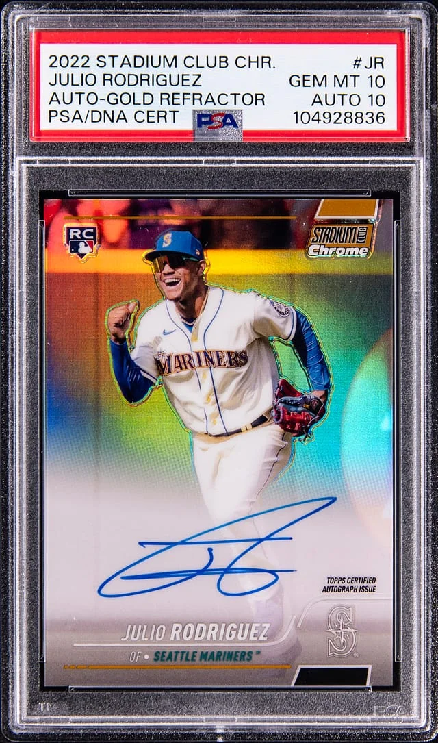 2022 Topps Stadium Club Chrome Julio Rodriguez Autographs Gold Refractor #SCCUA-JR card image