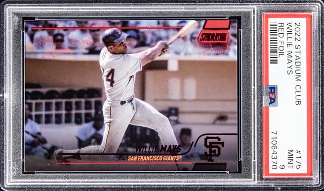 2022 Topps Stadium Club Willie Mays Red Foil #175 card image
