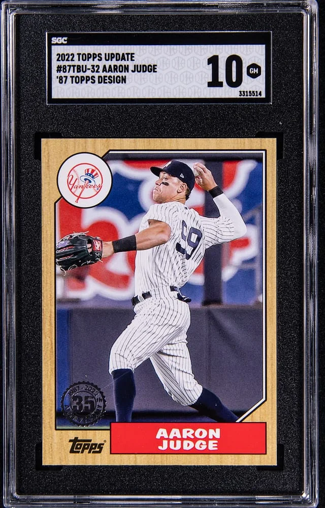 2022 Topps Update Aaron Judge 87 Topps Design #87TBU-32 card image