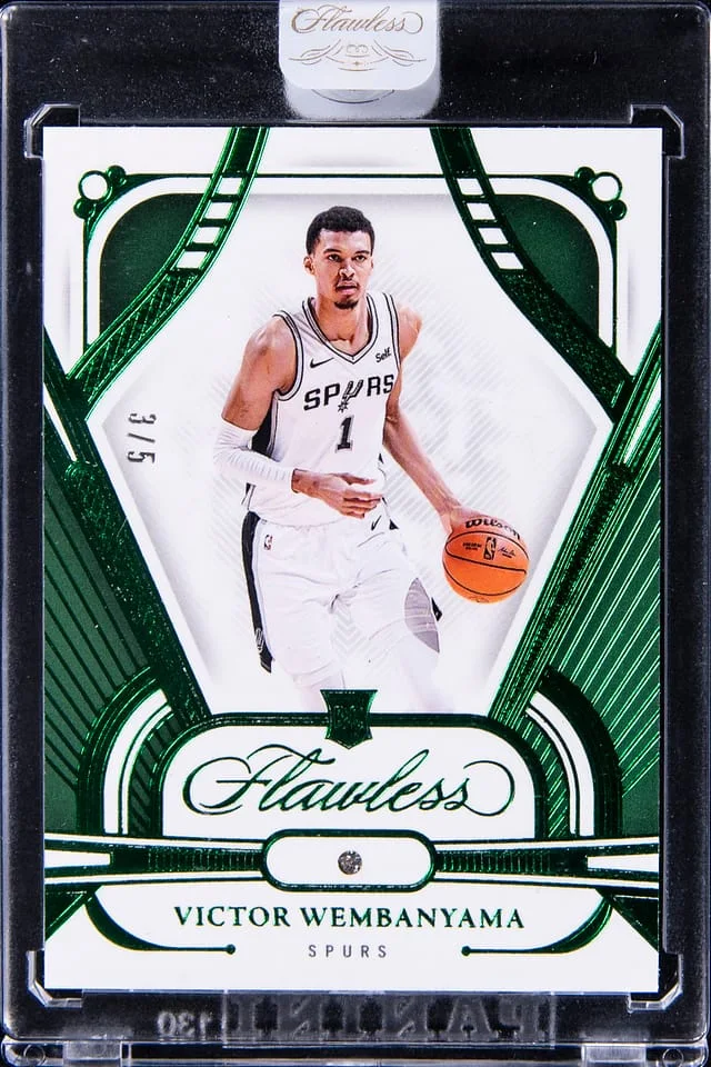 2023-24 Panini Flawless Victor Wembanyama Diamond Relic - Panini Encased, Panini COA Emerald #28 card image